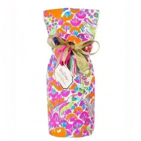 Lilly Pulitzer I'm So Hooked Wine Tote NWT - Picture 1 of 5